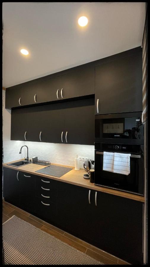 Good Knight Apartman Daire Segedin Dış mekan fotoğraf